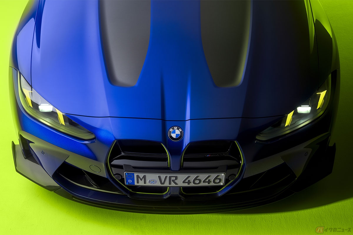 BMW M社が発表した バレンティーノ・ロッシの46歳の誕生日を記念する限定モデル「M4 CS Edition VR46 スポーツ」