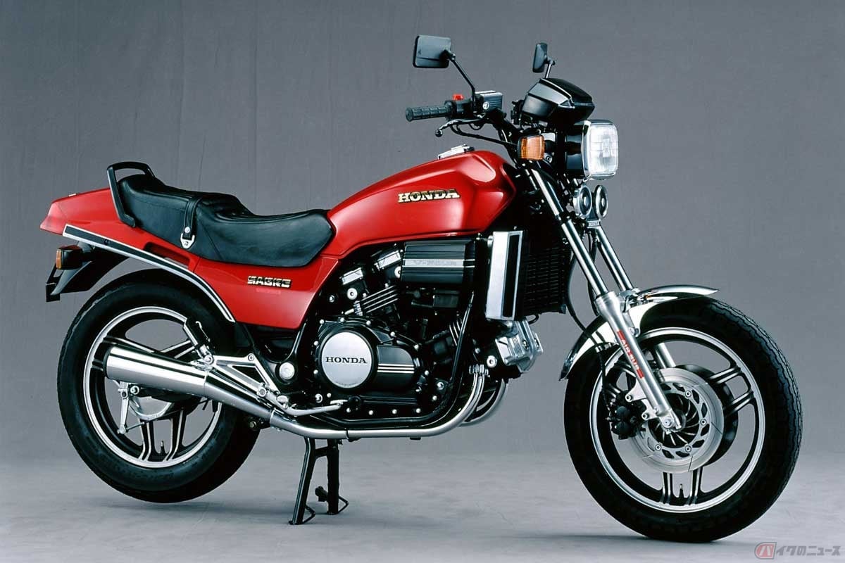 バイクで世界初の油圧式クラッチを採用したホンダ「VF750セイバー」(1982年型)