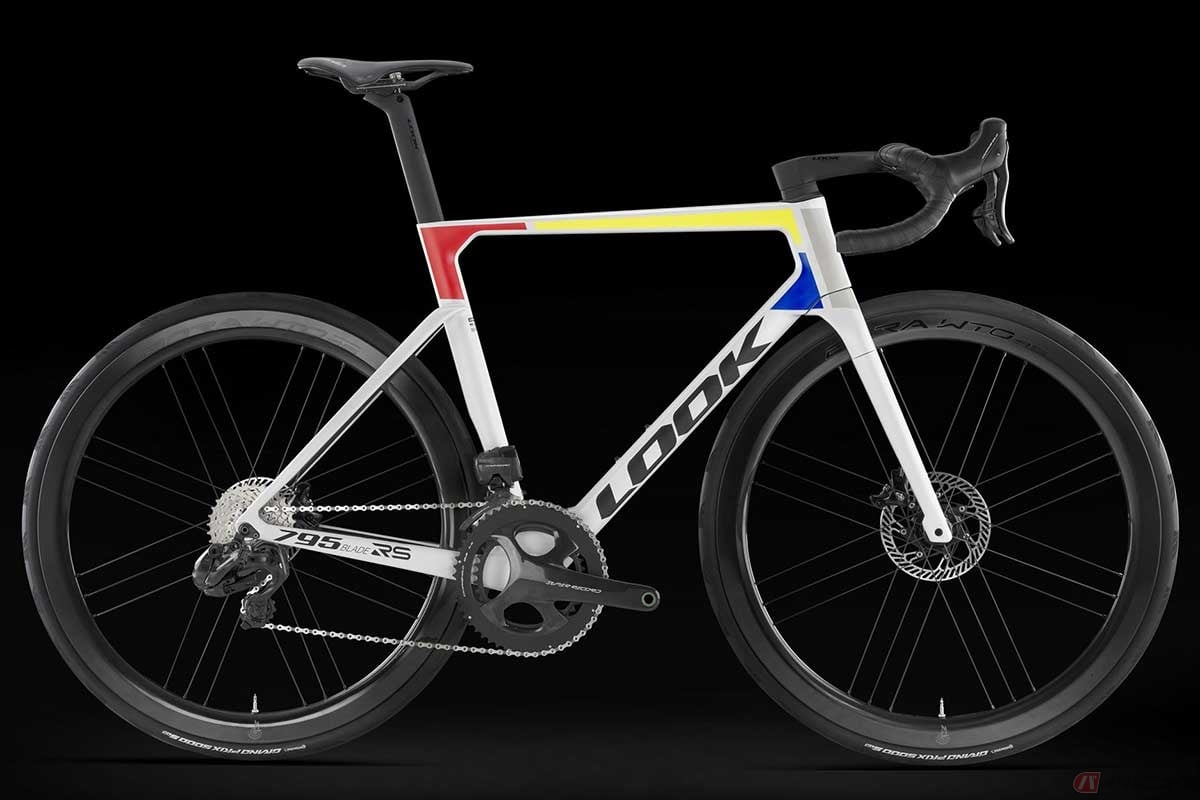 LOOK「795 Blade 2 RS DISC」(完成車イメージ)カラー:アイコニックプラチナムホワイト(2025年モデル)