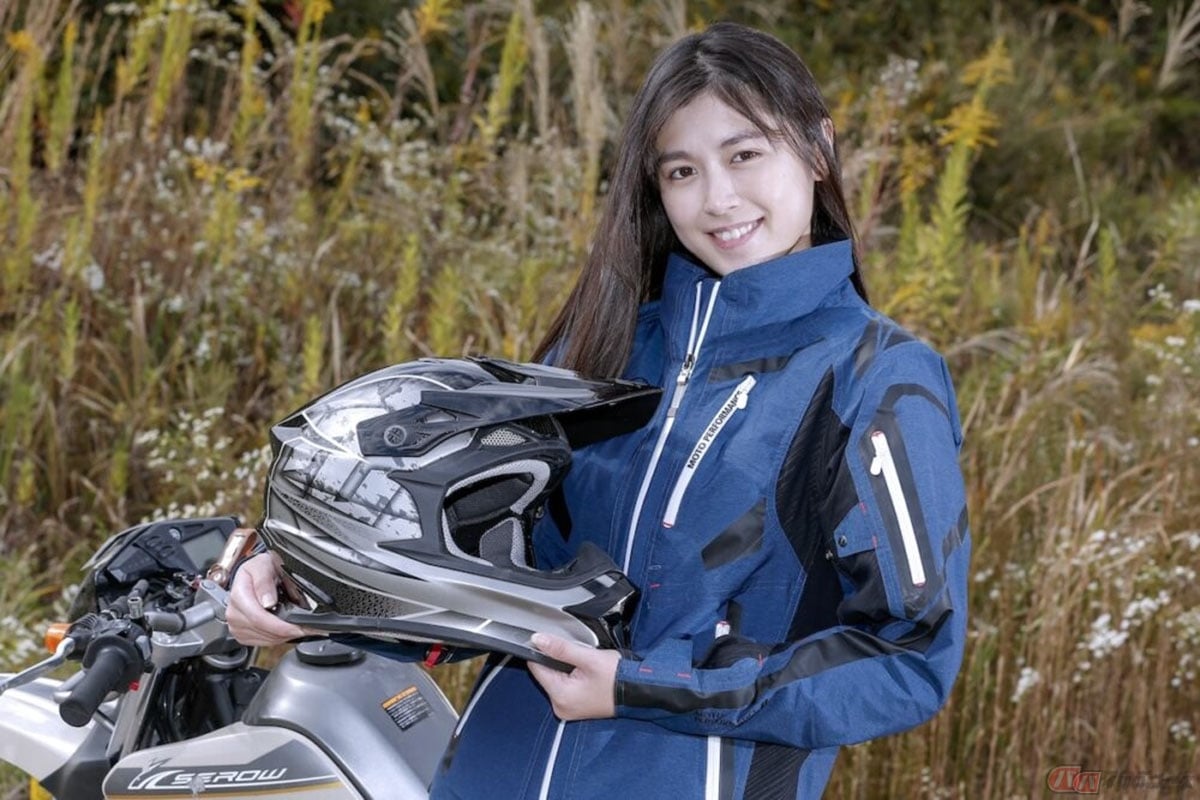 オフロード走行に適した形状のオフロードヘルメット
