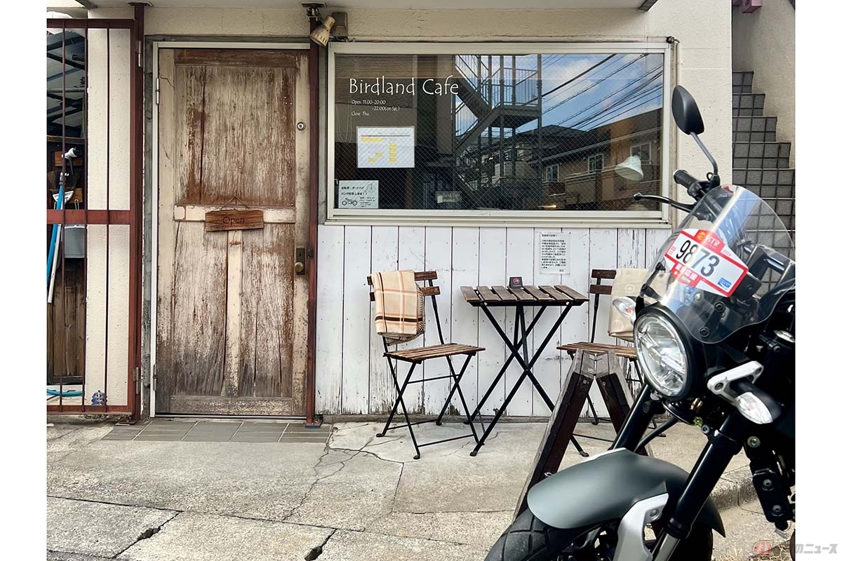 神奈川県川崎市にあるBirdland Cafe（バードランド カフェ）