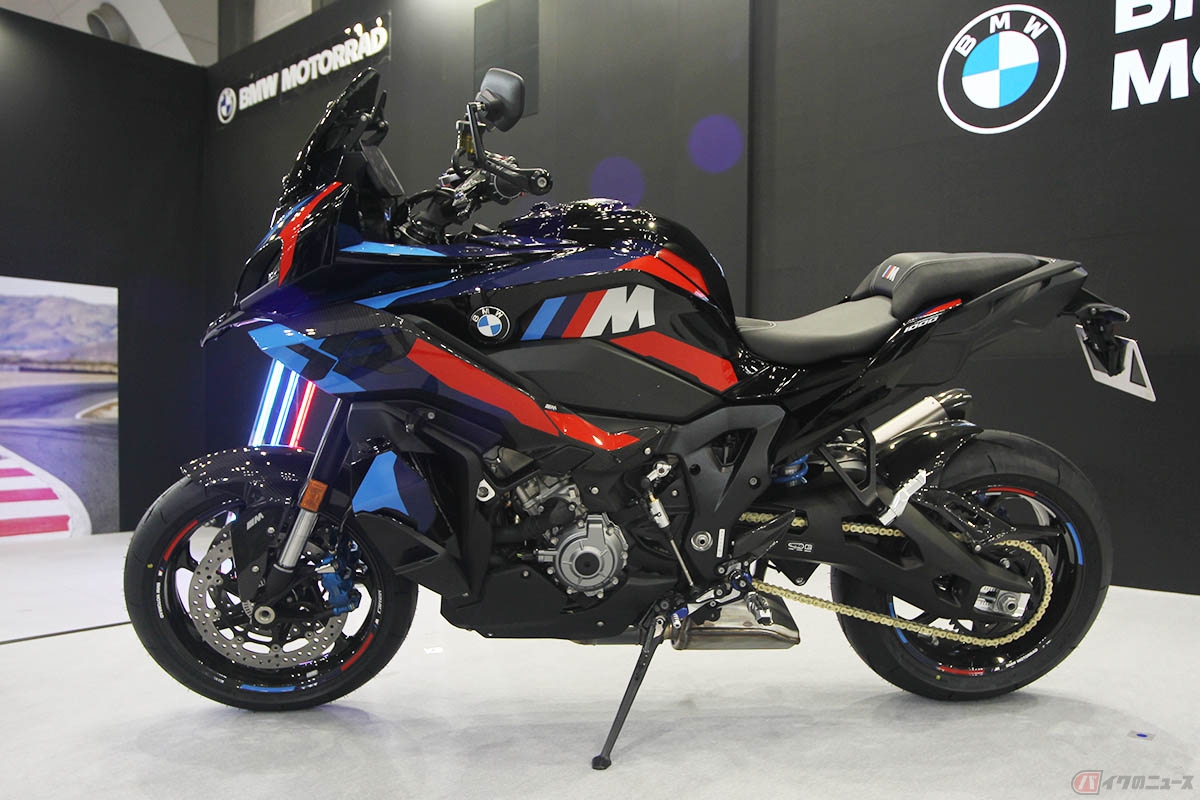 二輪車として3機種目の「M」モデルBMW Motorrad「M1000XR」