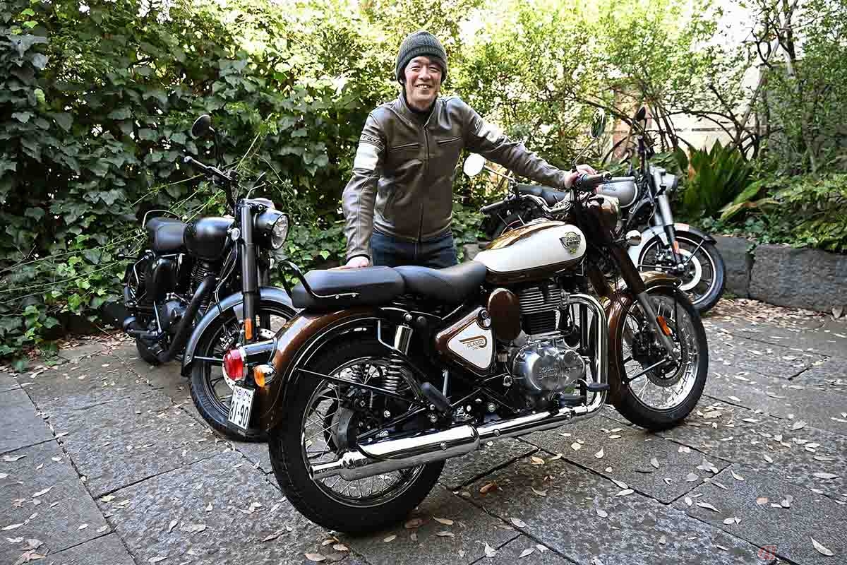 ロイヤルエンフィールド「クラシック350」と筆者（伊丹孝裕）