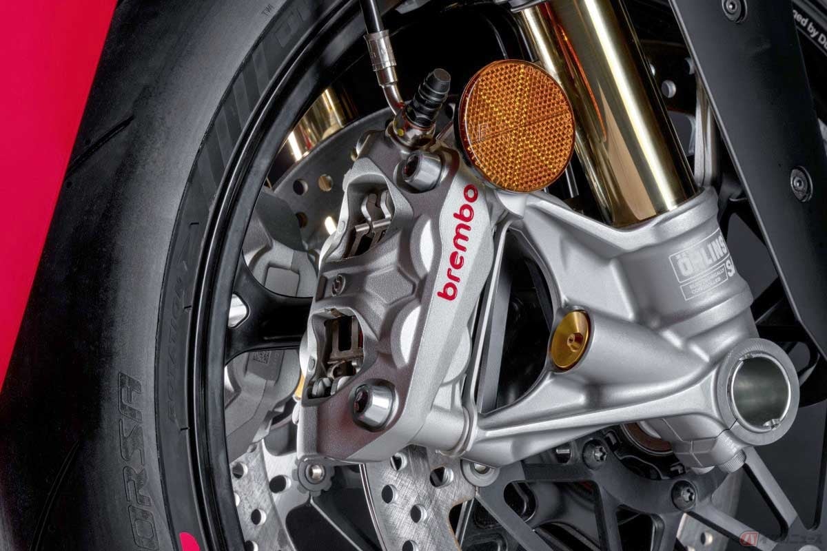 ブレンボ社の新型ブレーキキャリパー「Hypure(ハイピュア)」。画像はドゥカティ「パニガーレV4 S」(2025年モデル)のフロントブレーキ