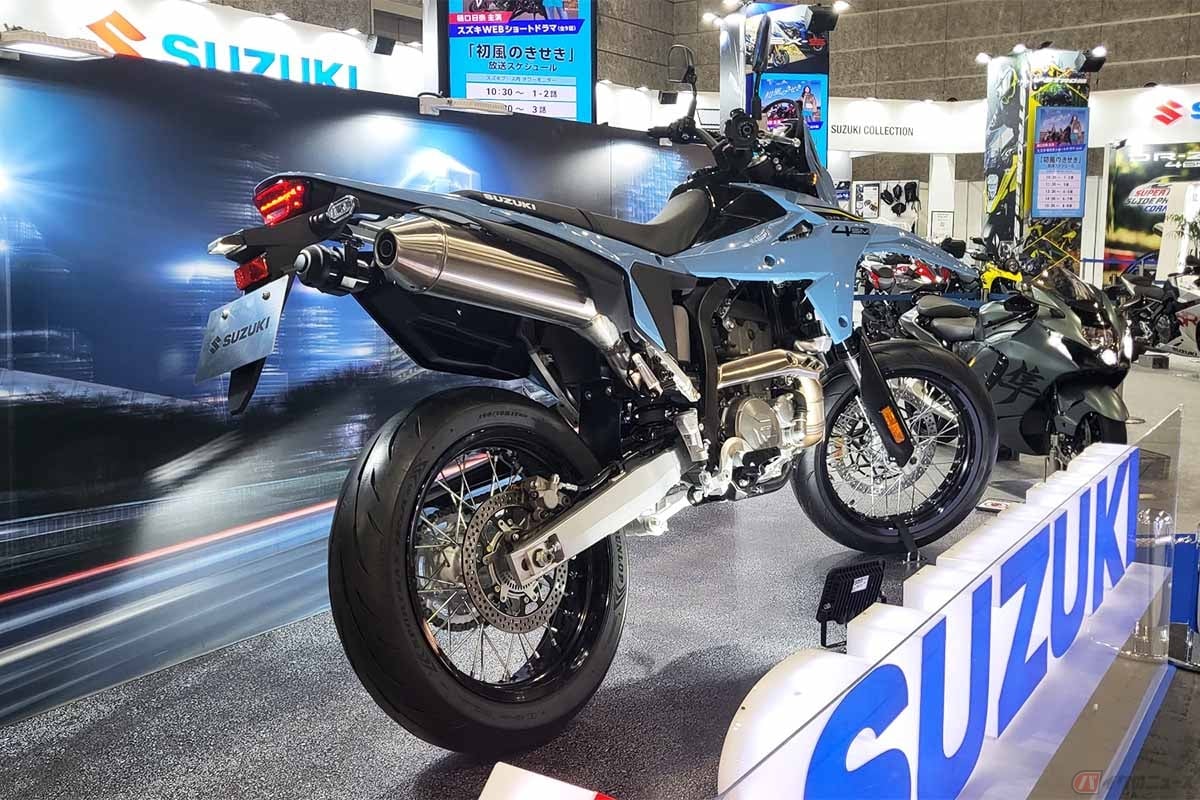スズキ「DR-Z4SM」