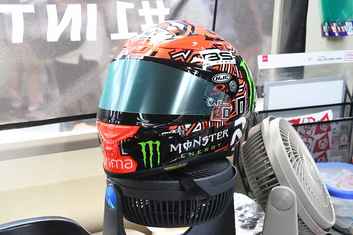ファビオ・クアルタラロ選手（モンスターエナジー・ヤマハMotoGPチーム）のヘルメット