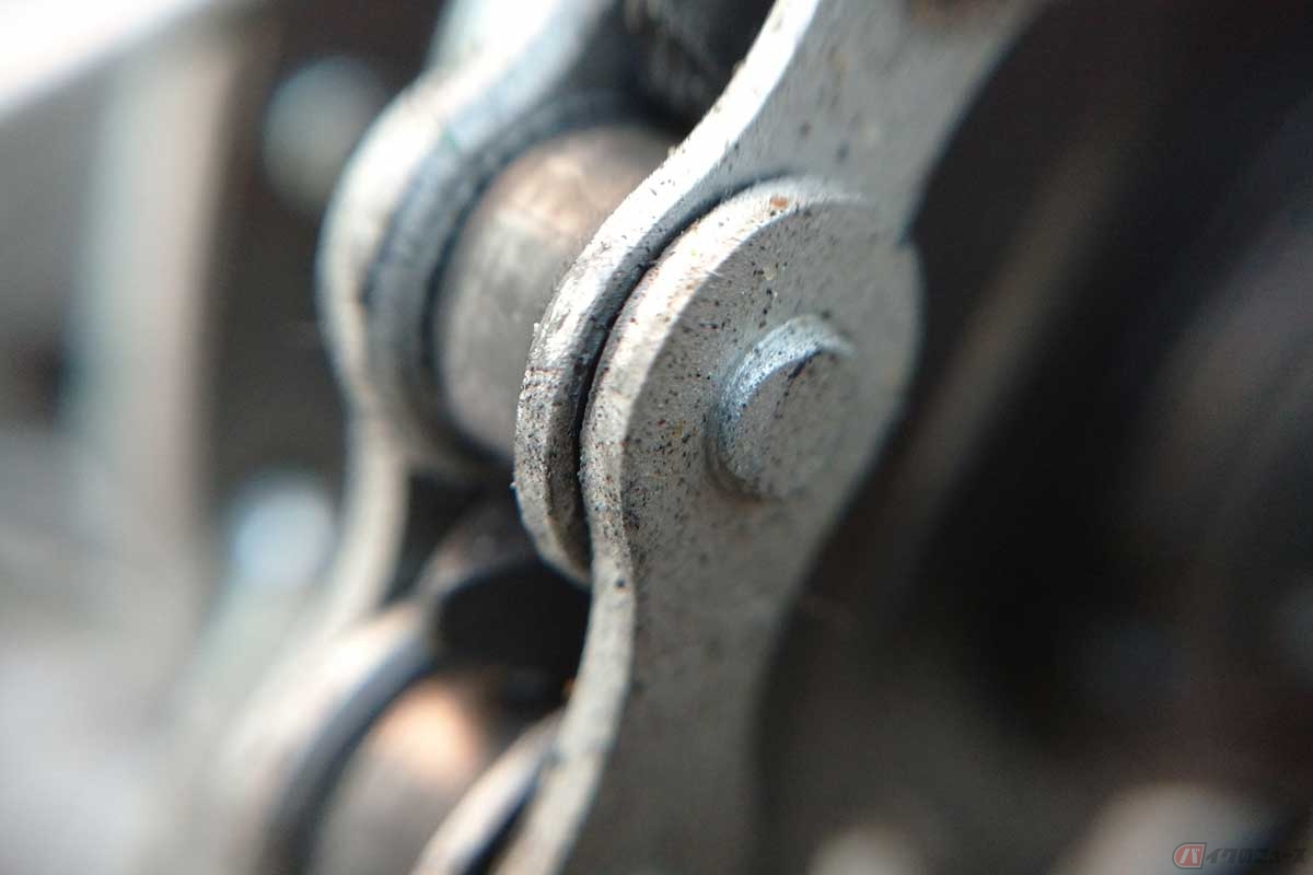 チェーンには長い歴史と進化があり、自転車用が開発されたことで現在へ至る自転車の原型が開発された