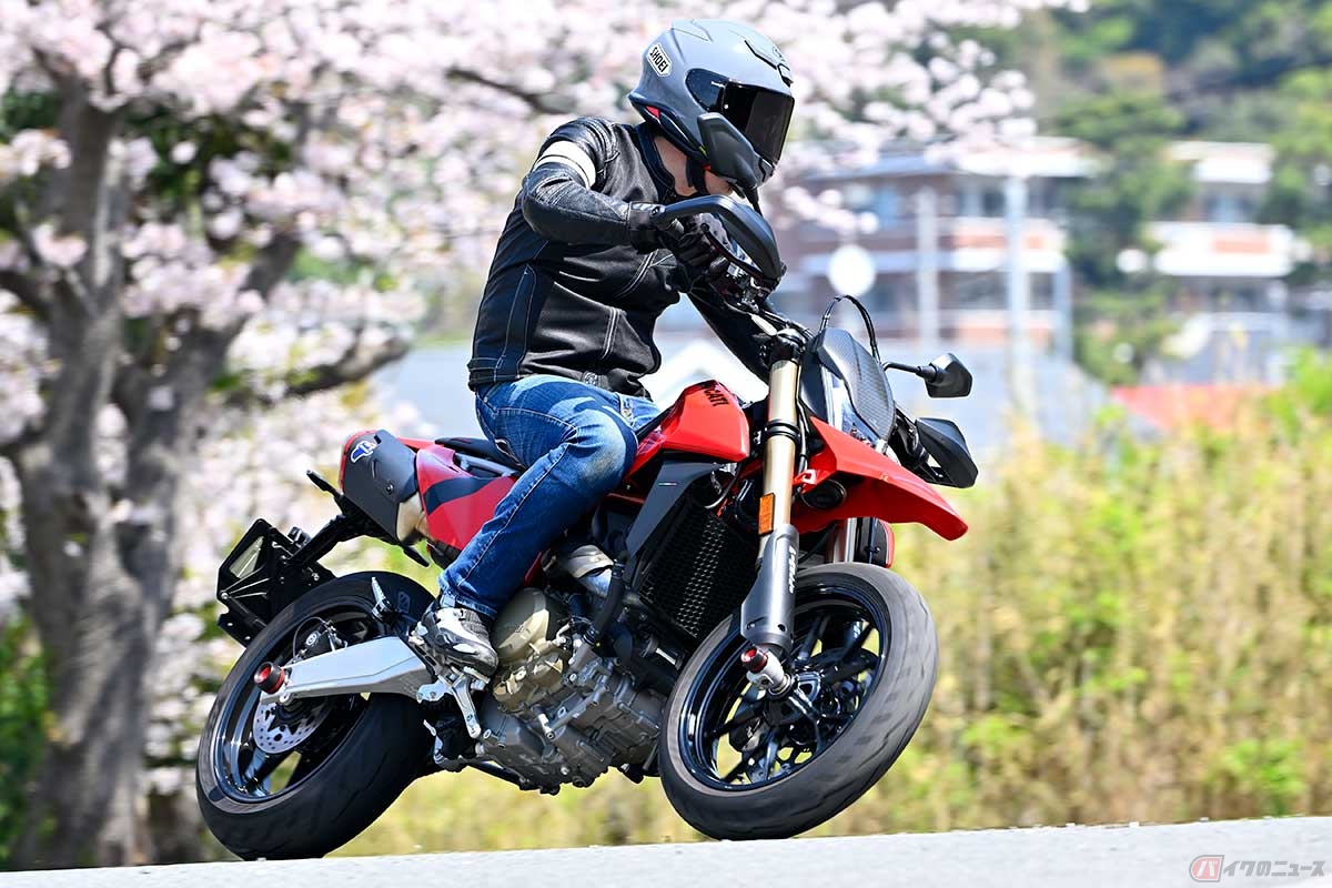 【値下げしました】ハイパーモタード 新型ハイパーモタードV2発表 | バイクのことならDUCATI浜松へ