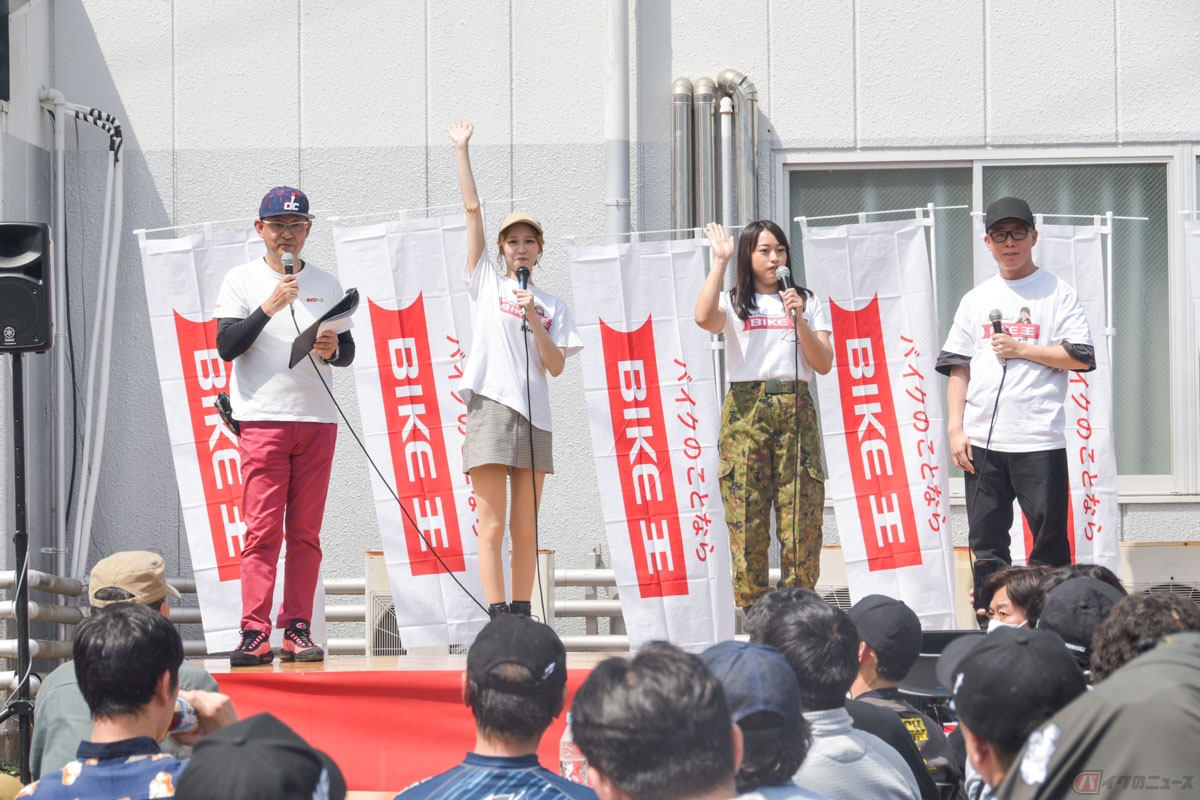 左からステップ堀田さん、朝山すずさん、かざりさん、ずまさん