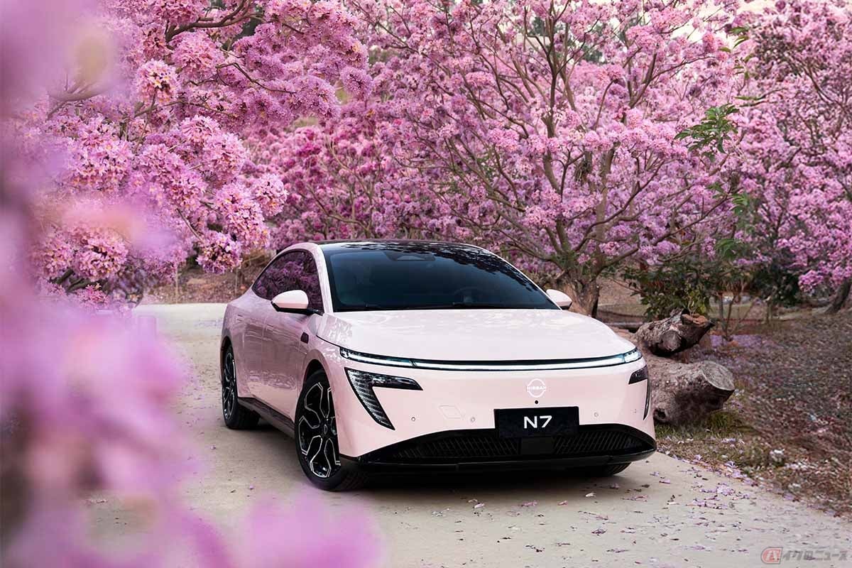 東風日産乗用車公司の新型EVセダン「N7」