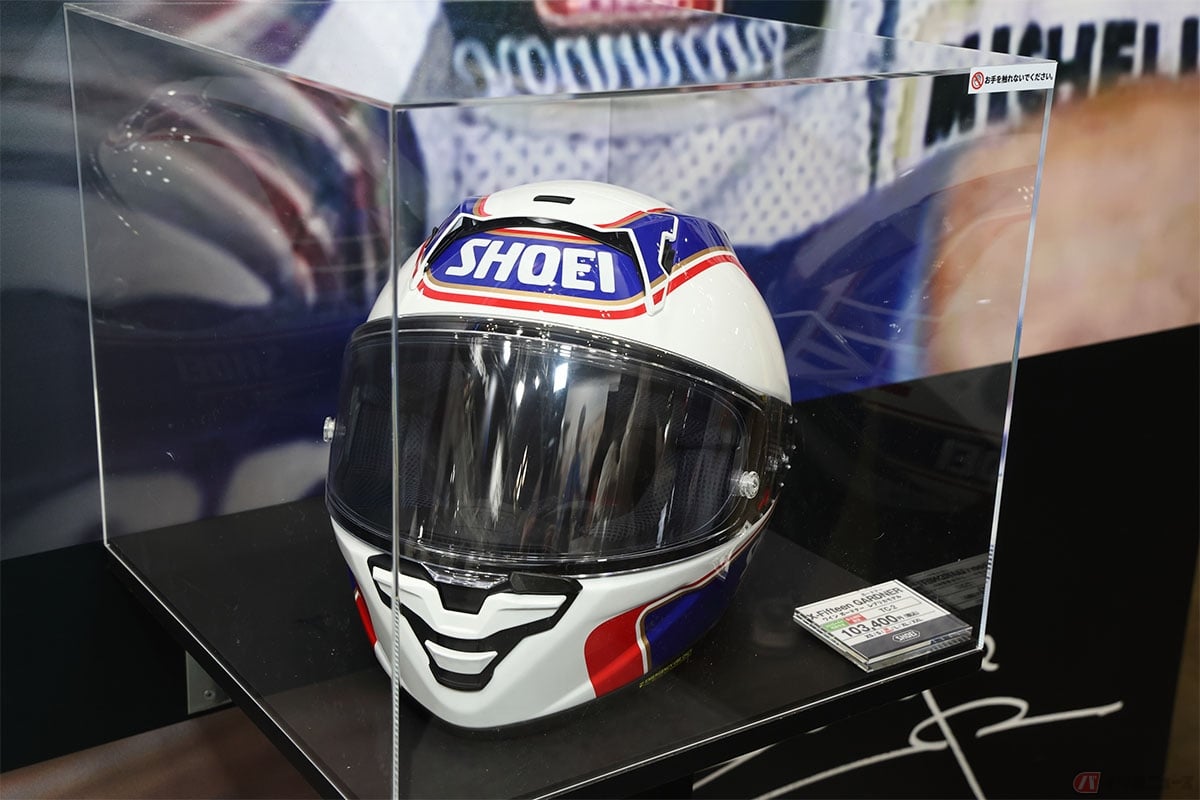 SHOEIは、安全性はもちろんのこと、人気キャラクターとのコラボレーションなども積極的に行なっていて、遊び心のあるメーカーという印象