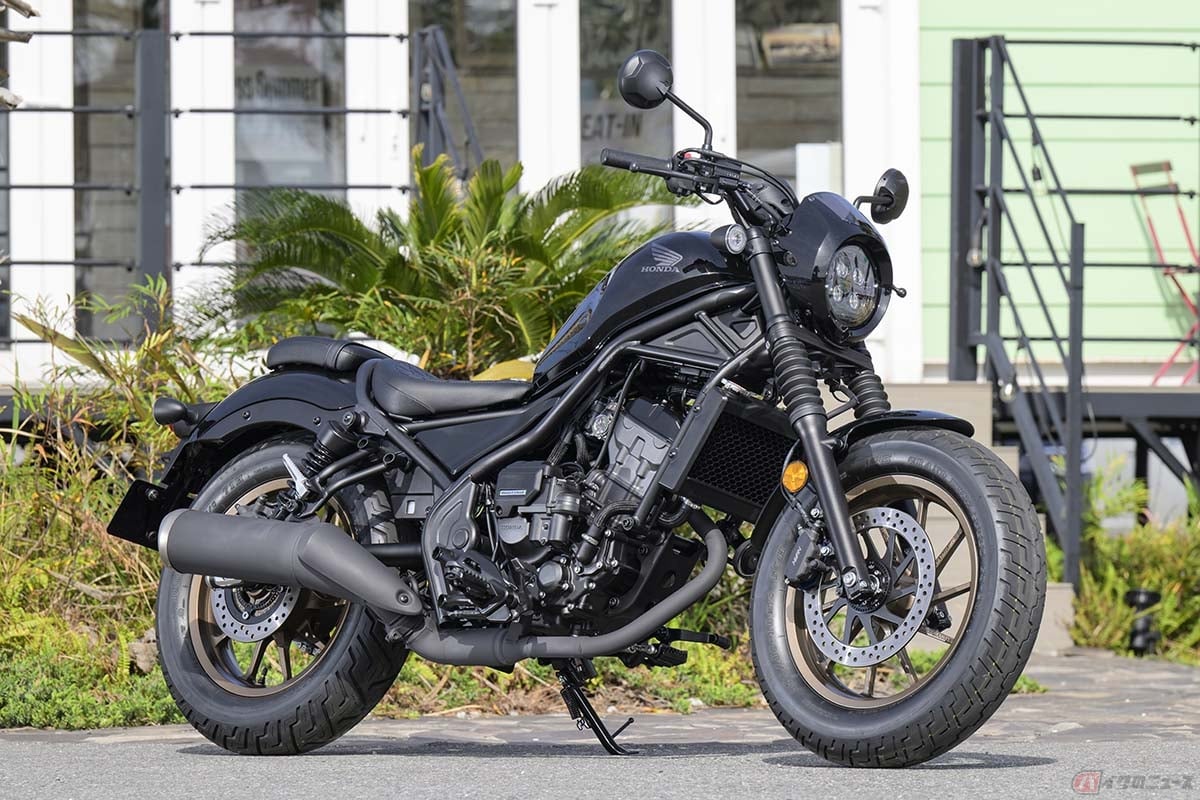 250ccクラスで抜群の人気を誇る「レブル250」(写真はSエディションEクラッチモデル)