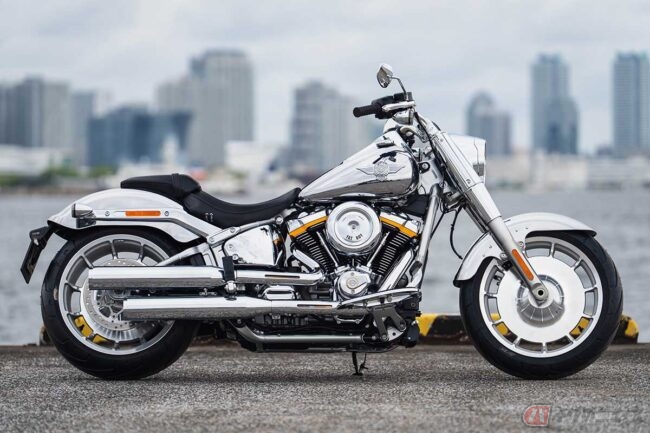 映画「ターミネーター2」でお馴染みのハーレー「ファットボーイ