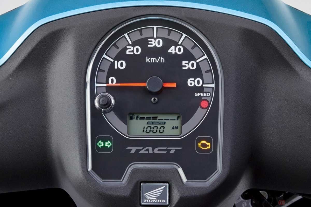 ホンダの50cc原付スクーター「TACT(タクト)」は、メーター内に速度警告灯(SPEED)を装備
