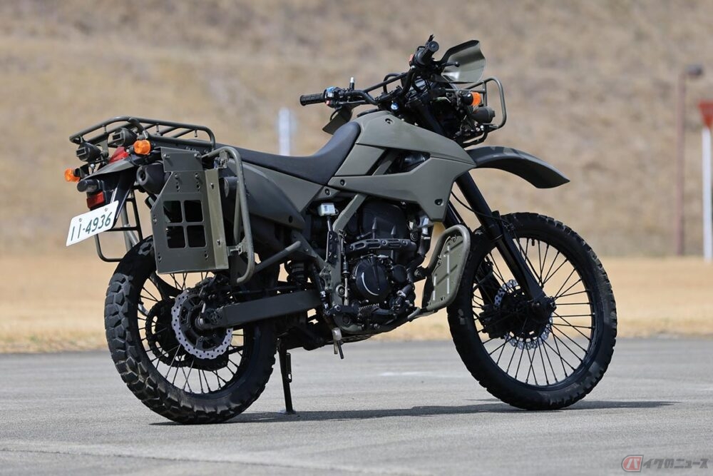 陸上自衛隊で活躍するオートバイ部隊に密着!! 偵察用オートバイ