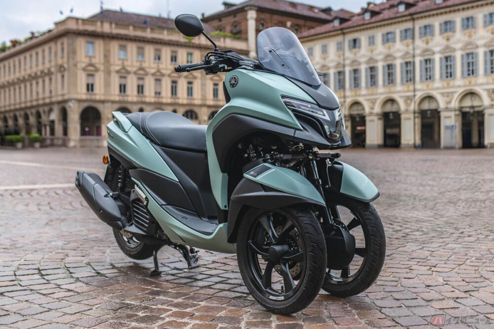 トリシティ125、新しい顔よ!! 前足2本の原付二種スクーターが進化 