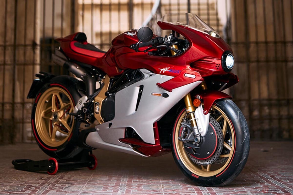 MVアグスタが500台限定で販売する「Superveloce 1000 Serie Oro」