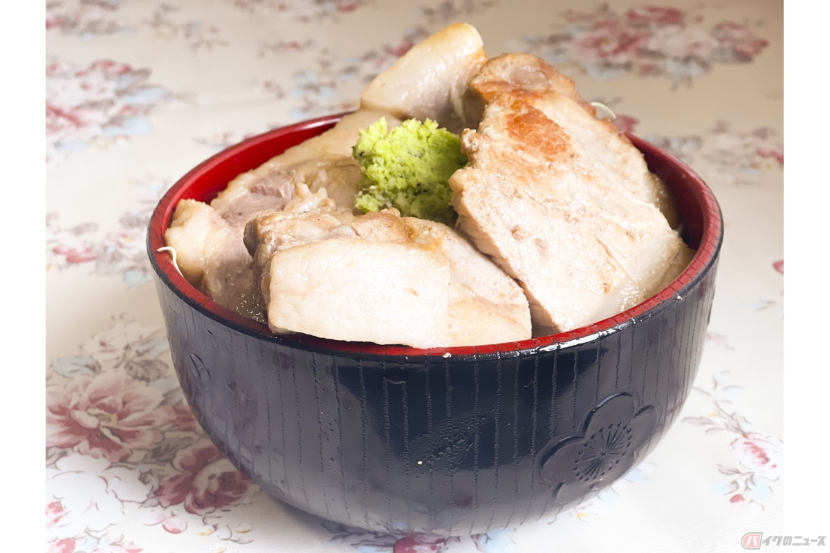 修善寺「宮城(みやしろ)」の豚ロース丼
