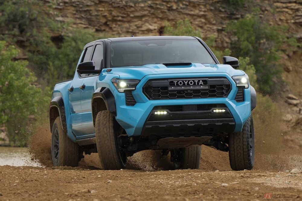 TOYOTA トヨタ　TACOMA TRD PRO GCD 1/64 トヨタ タコマ Toyota Tacoma TRD PRO Magic Green