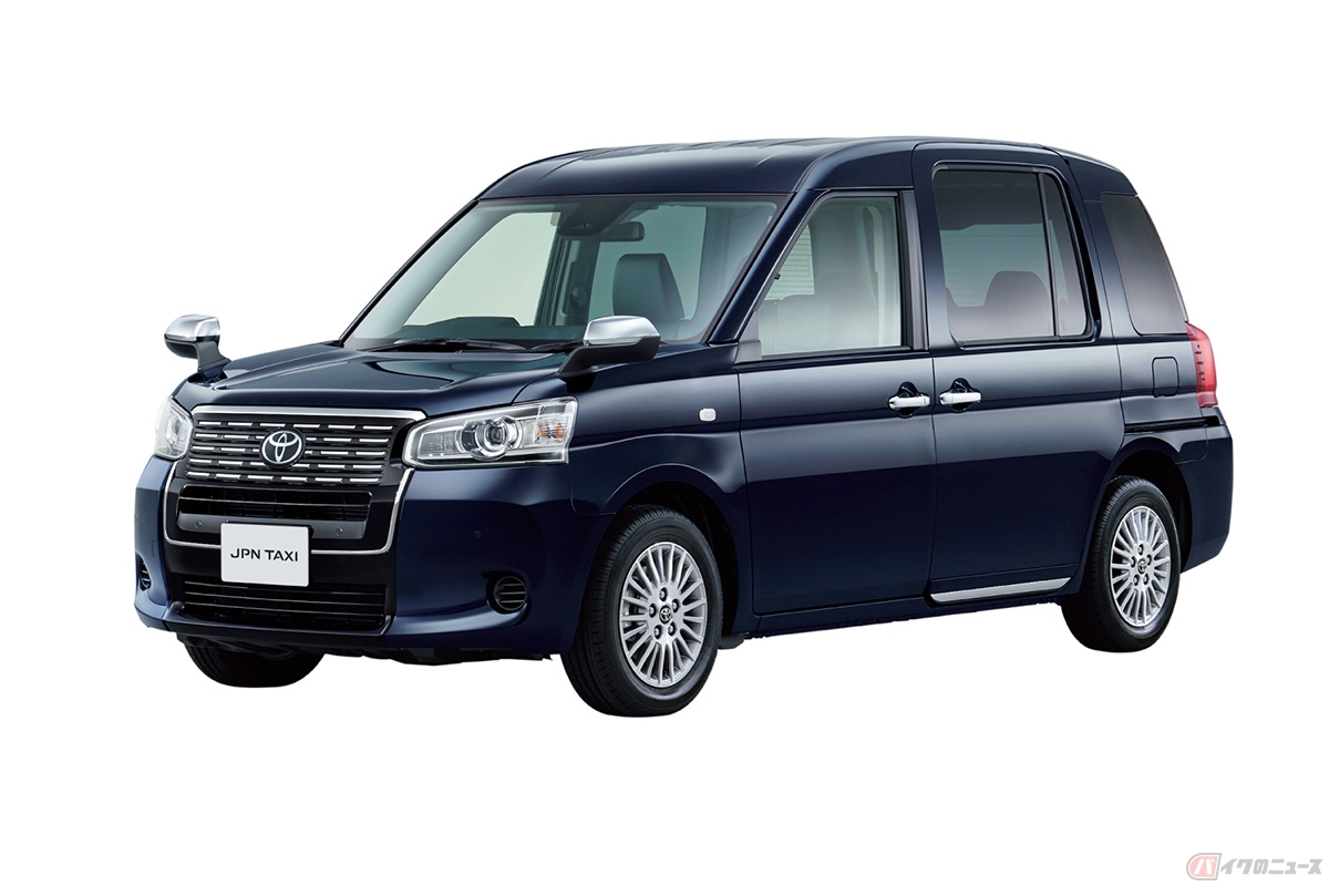トヨタ新型「JPN TAXI 匠」(上級グレード)