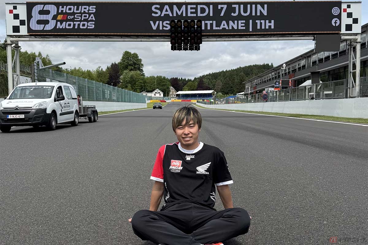 スパ・フランコルシャンサーキットに到着した石塚健選手