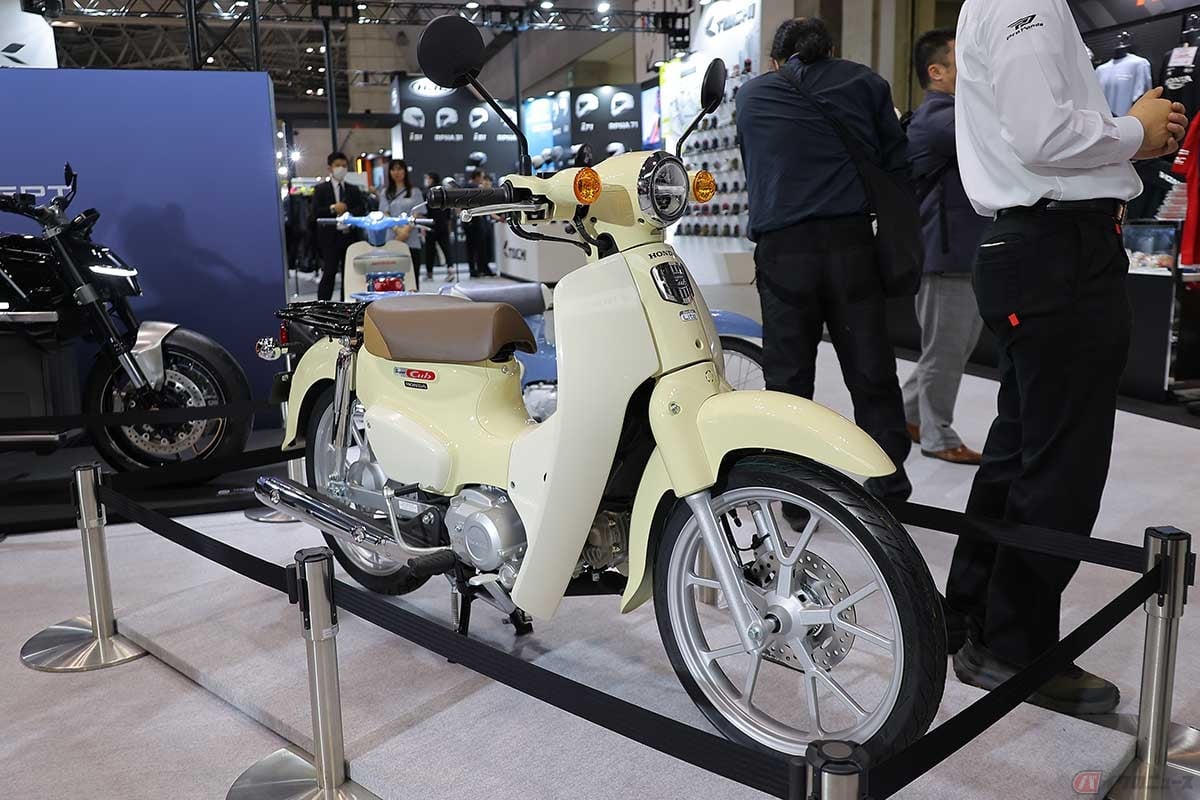 2025年3月の大阪・東京モーターサイクルショーで、ホンダが展示した新基準原付のコンセプトモデル「スーパーカブ110ライト コンセプト」