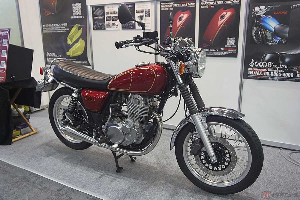 SR400FI　低走行車 生産終了後も根強い人気を誇るヤマハ「SR400」 初期型の細身のスタイル