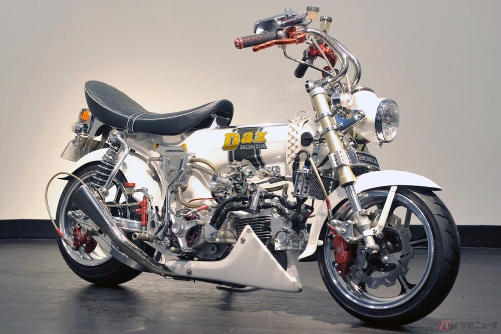 あの可愛いホンダ「ダックス」がゴリッゴリの狂犬仕様!に!! 「胴長 あの可愛いホンダ「ダックス」がゴリッゴリの狂犬仕様!に!! 「胴長