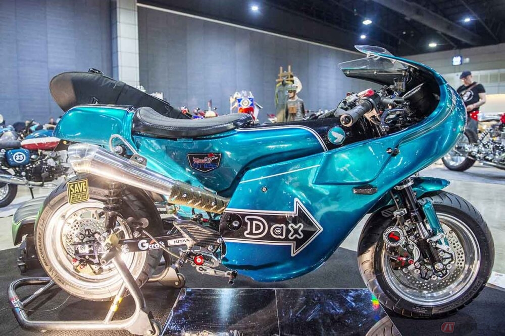 かわいいだけじゃだめですか？ 胴長短足でキュートなホンダの原付