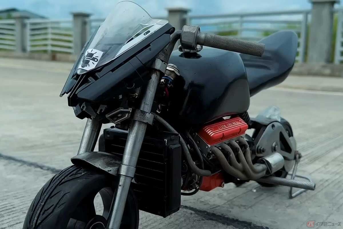 ミニチュアV8エンジンをベースにバイクを作ってしまった人の動画に反響