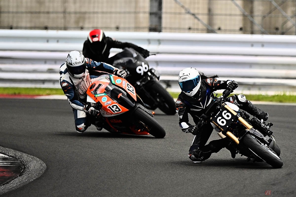 日本のバイクレース普及に務める「長瀬智也」さんが愛機で参戦 日本のバイクレース普及に務める「長瀬智也」さんが愛機で参戦