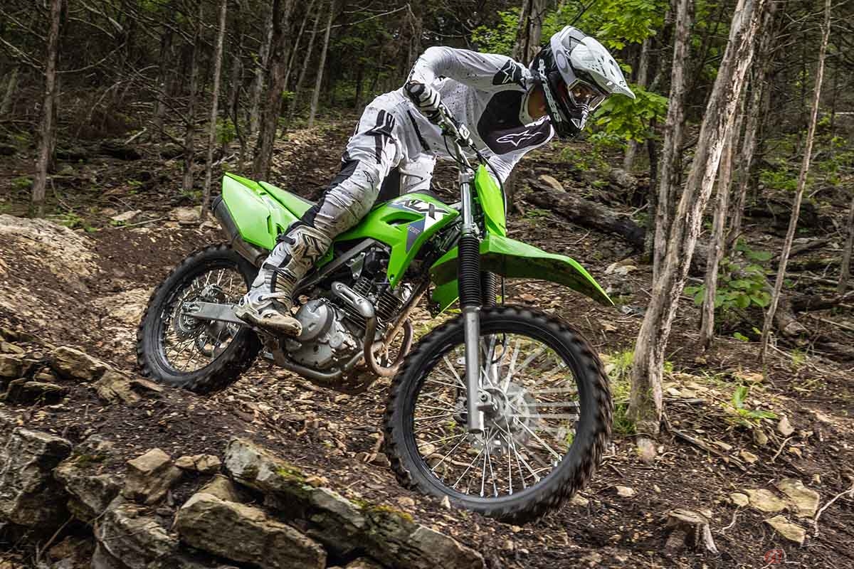 カワサキ「KLX230R」