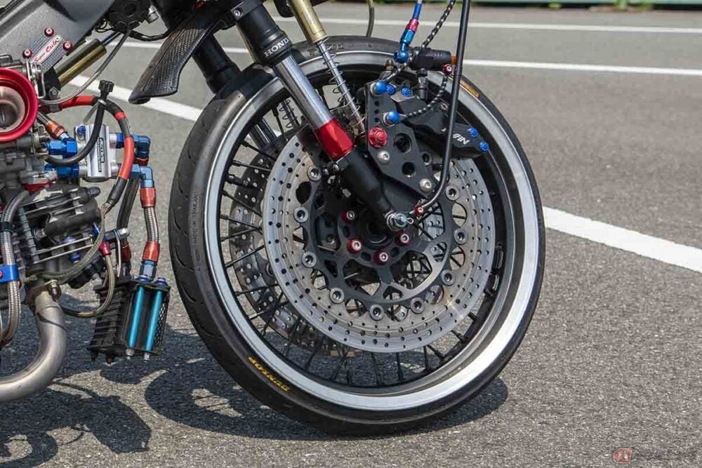魅せて走れるリトルカブ」HSR九州サーキットに現る!! 極限までナロー化