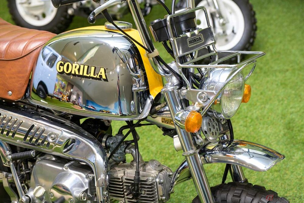 2度見必至!? 全身クロームメッキの50cc原付 ホンダ「ゴリラ