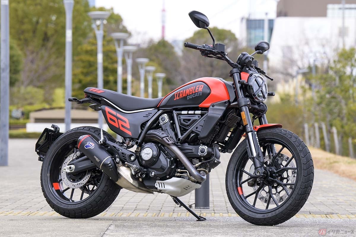 今回試乗したドゥカティ「Scrambler Full Throttle(スクランブラー フルスロットル)」。排気量803ccLツインの鼓動を胸に抱えつつ、車重はたったの185kg。パワーと軽さの絶妙なバランスが、この一台の真骨頂