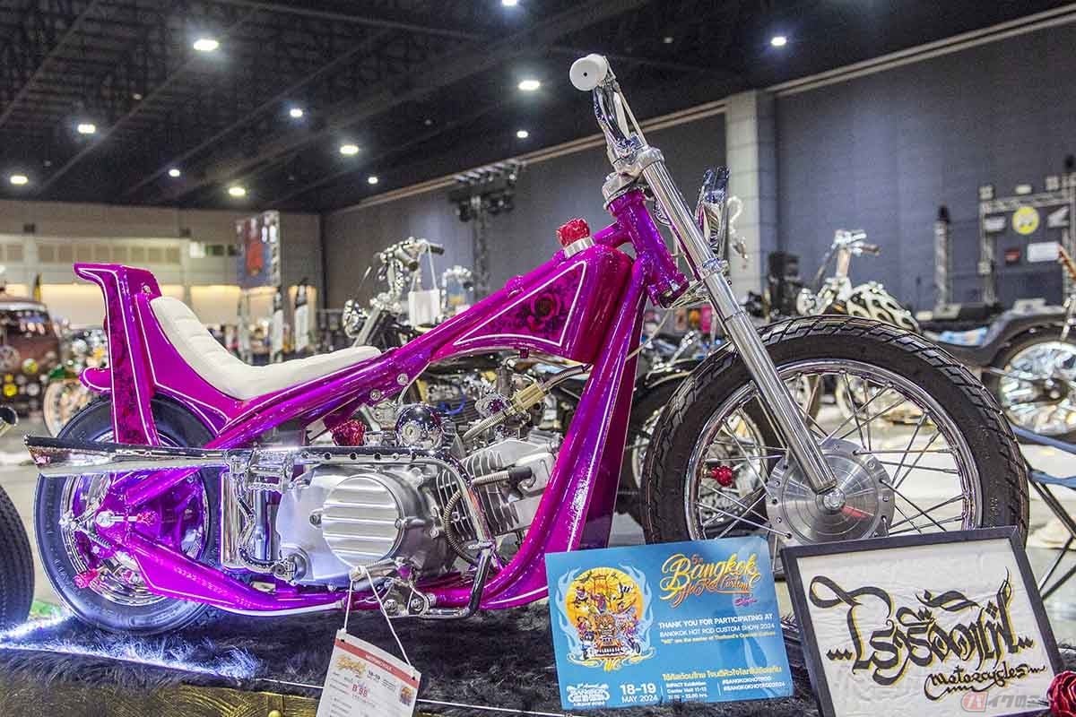 通称「タイカブ」と呼ばれる「Dream125(ND125)」「WAVE125」をベースに「OLD COOL CYCLE」が製作したチョッパー。小排気量とは思えない迫力と完成度を誇ります