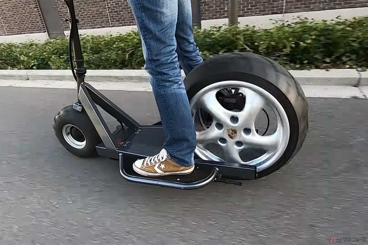 見た目のインパクト「強」の立ち乗り電動スクーターをDIYした動画に反響