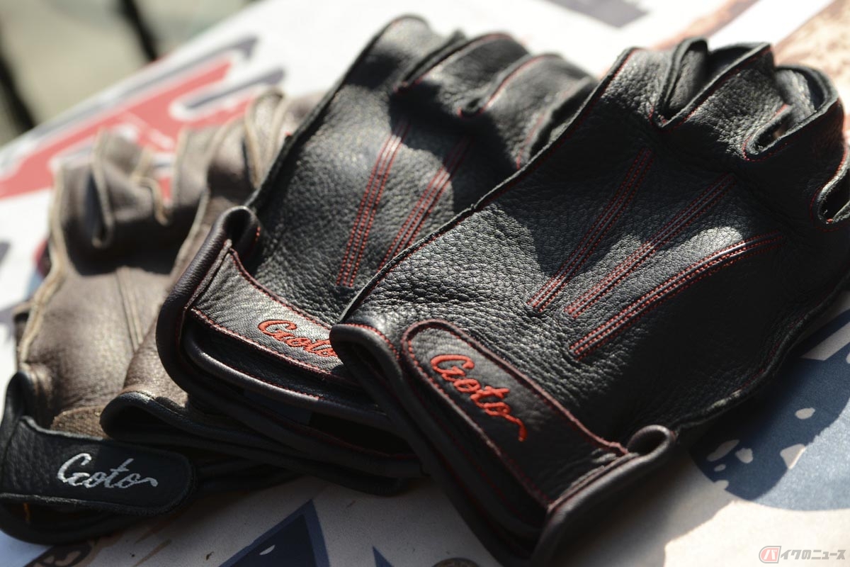 尾原手袋屋島工房のグローブ。牛革だけでなくエゾシカやサメ革などの材料も積極的に取り入れつつ、シンプルで無駄のないデザインが特徴です