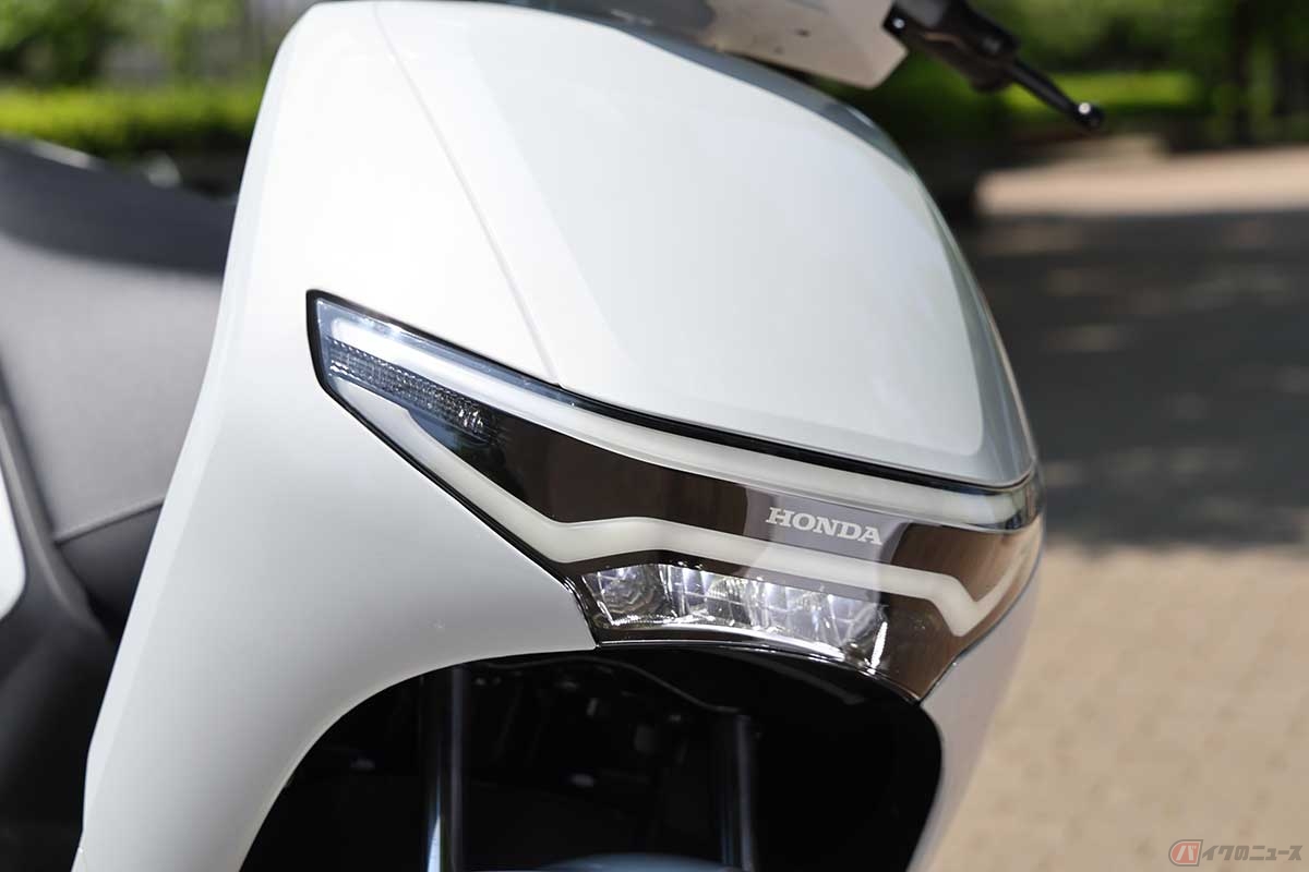 2025年6月に全国で販売が開始されたホンダの電動スクーター「CUV:e」(原付2種)