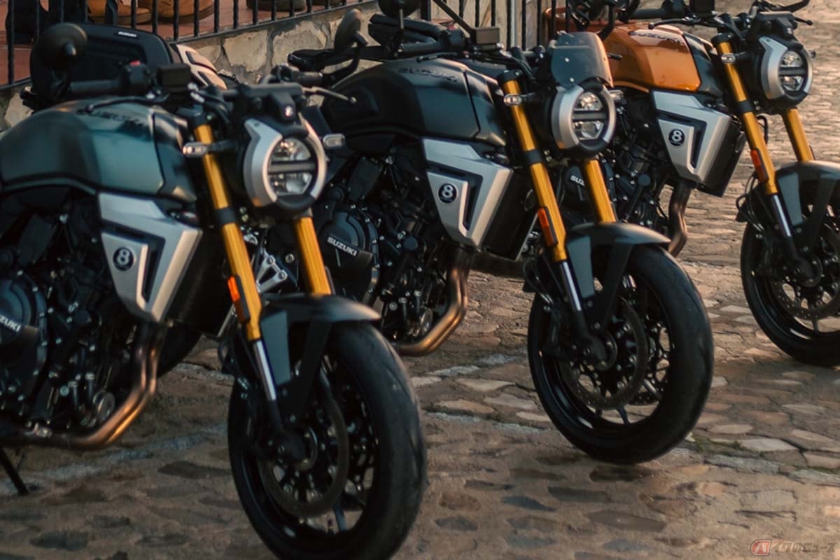スズキ「GSX-8T」。1960 年代の⾼性能ネイキッドバイクで 「Titan」の愛称で知られる T500 を彷彿とさせるデザインに仕上げられています