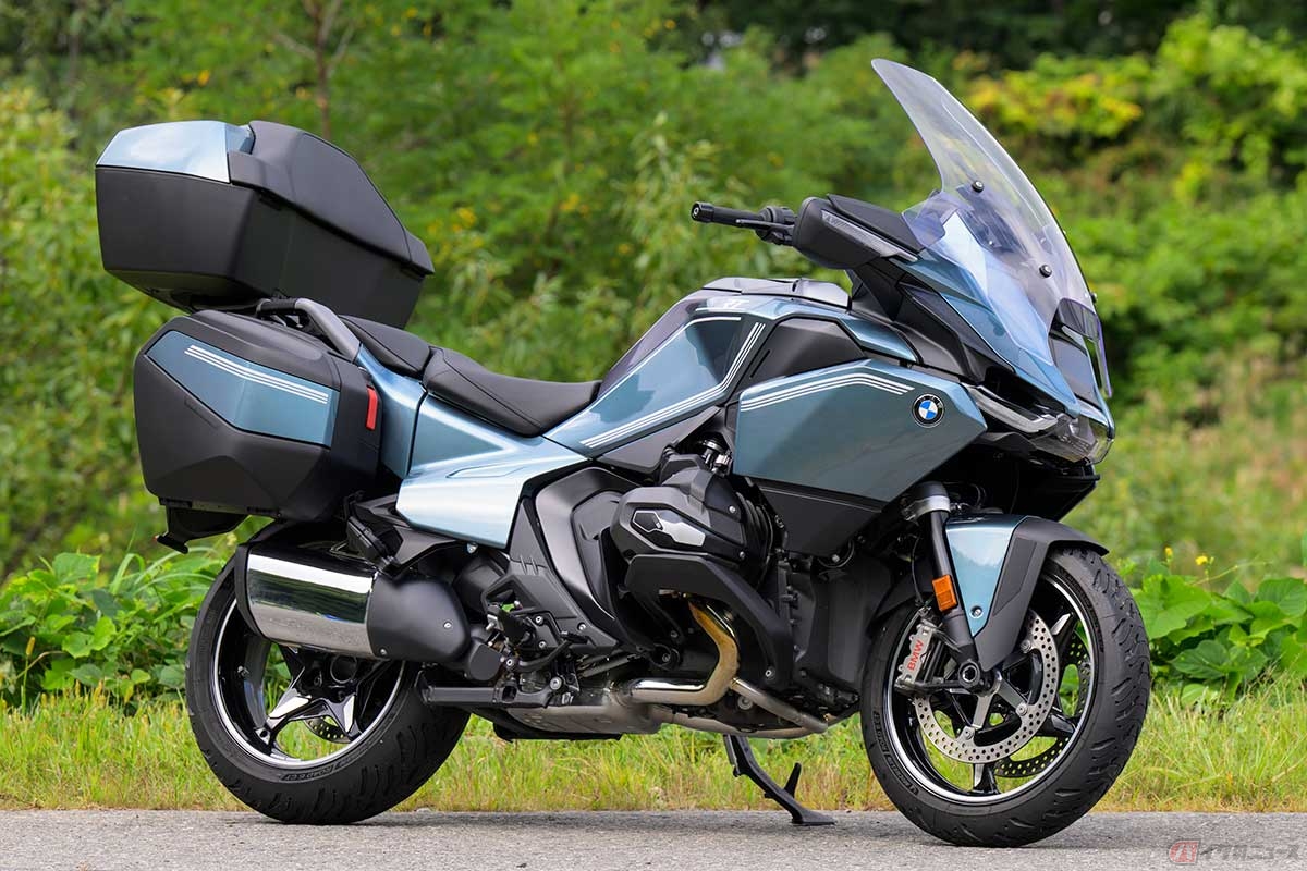 BMW Motorrad新型「R 1300 RT」（2025年型）カラー：ブルー・リッジ・マウンテン・ メタリック