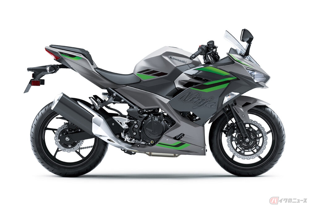 カワサキ「Ninja 400」2026年カラーに人気が集まる 入荷してもすぐ完売