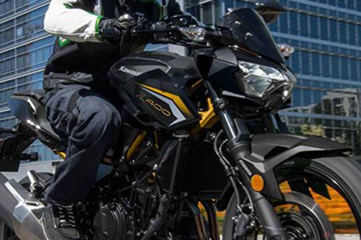 カワサキ「Z400」2026年モデル