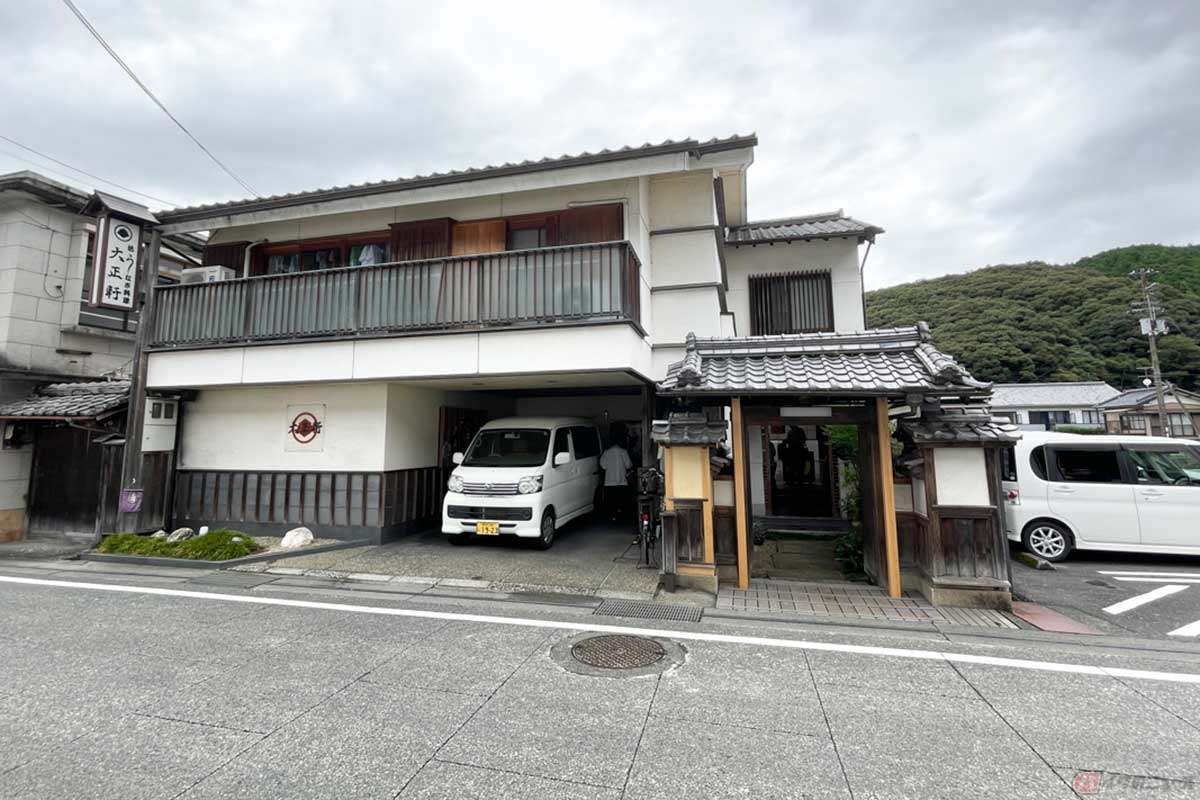 「大正軒」は大正時代から続く由緒ある店