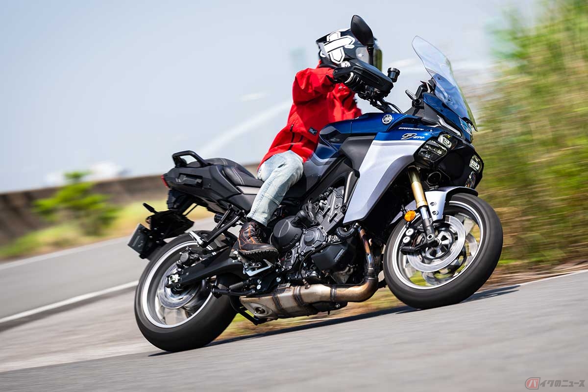 ヤマハ「TRACER9 GT＋ Y-AMT 」のスムーズな変速とメリハリのある走りを楽しむ石塚健選手