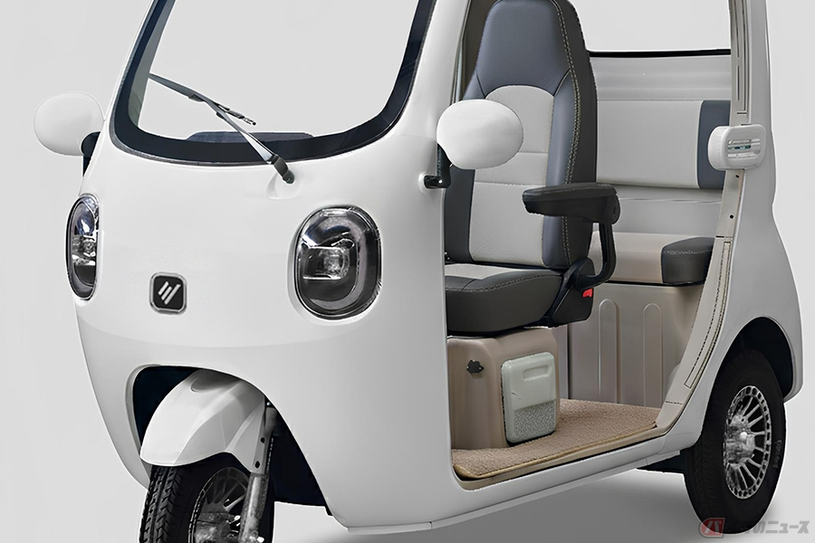 車検も車庫証明も不要、普通免許で運転可、76万円から購入できる「3人