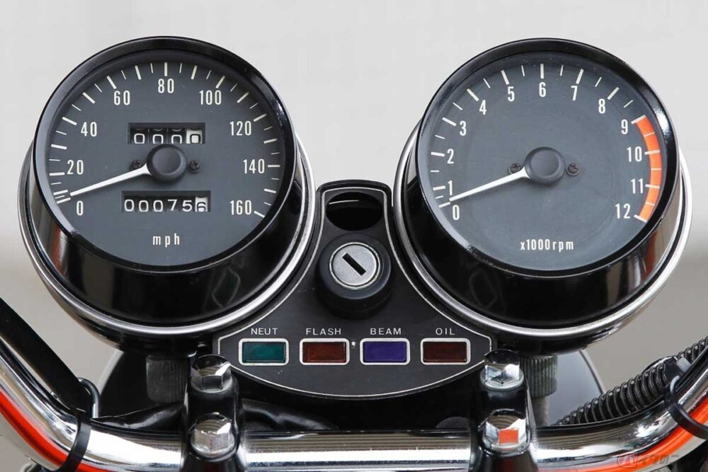 デジタル化だけじゃない!! バイクの「メーター」に見る多様な変遷