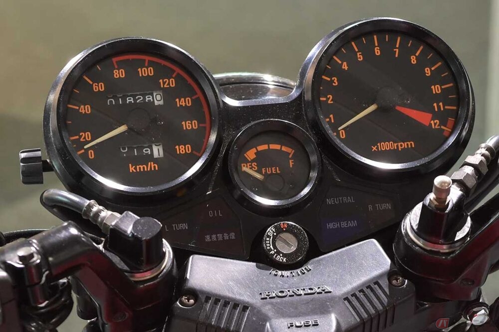 デジタル化だけじゃない!! バイクの「メーター」に見る多様な変遷