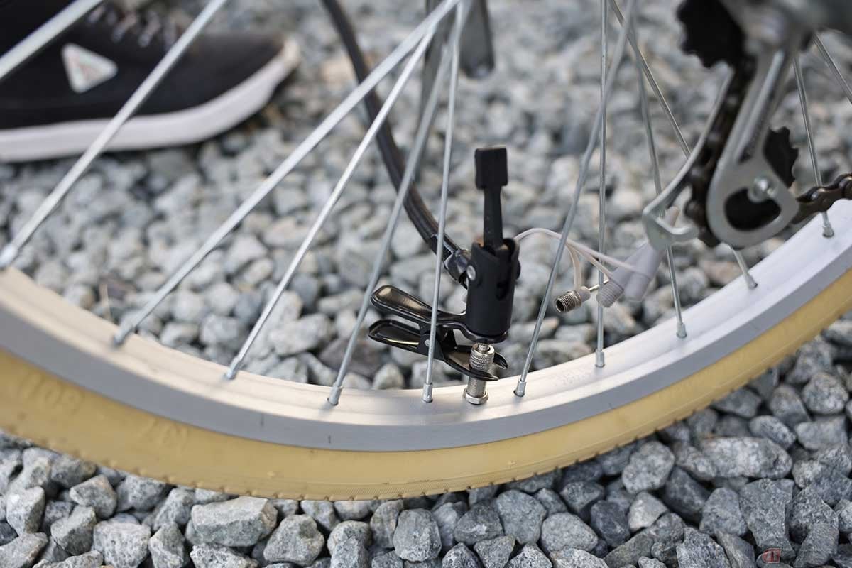 とくに寒い時期は、タイヤの空気圧不足で「自転車が重い」と感じることがある