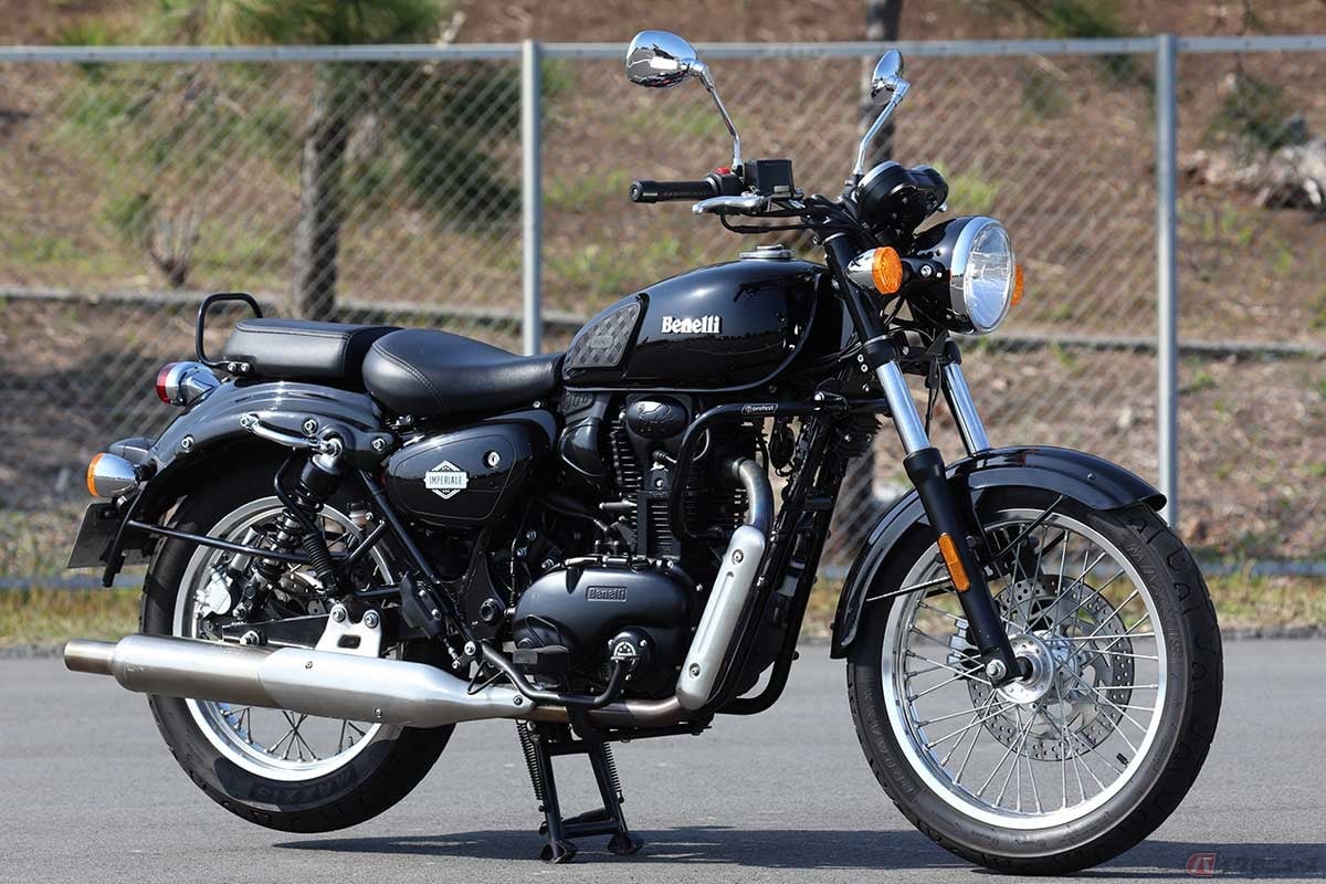 筆者(高梨はづき)が試乗したBenelli「IMPERIALE400」